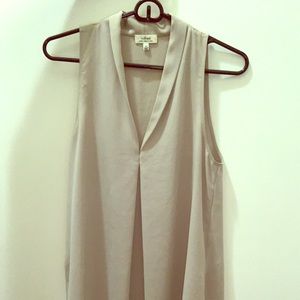 Aritizia business casual blouse